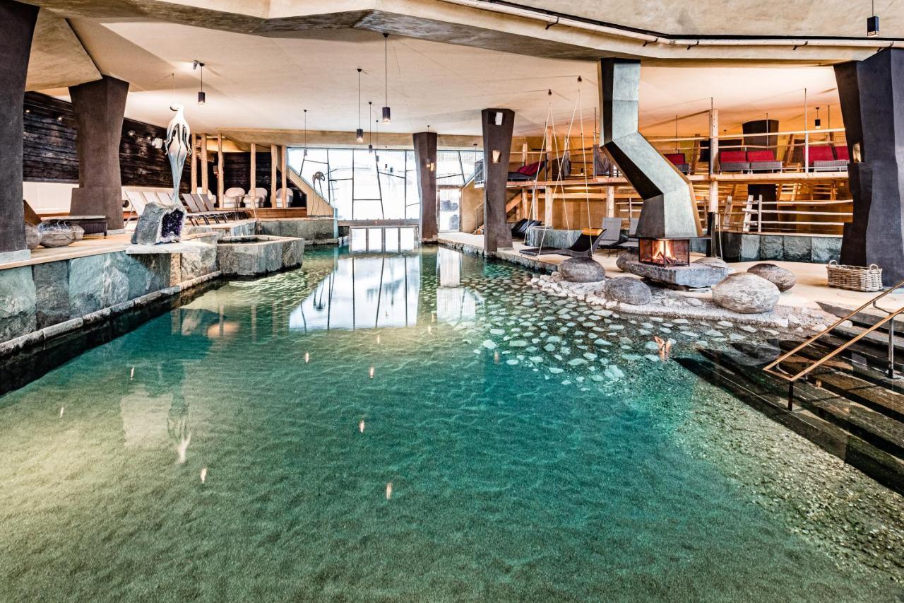 Mountain Resort Patzenfeld Sexten Exterior photo